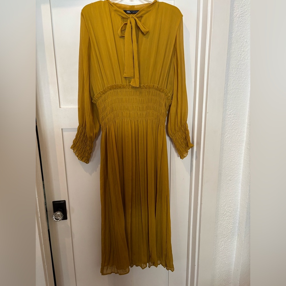 Zara 70s look elastic waist chiffon midi dress